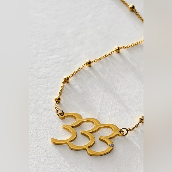 NWT Angel Number Necklace - Picture 2 of 4